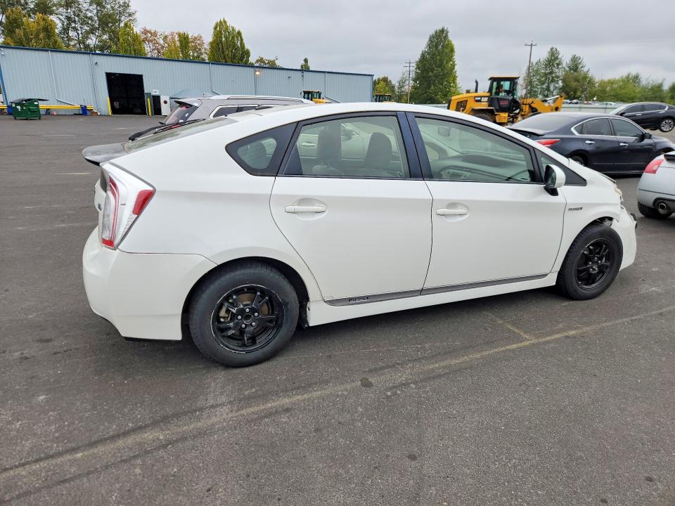 Photo 3 from auction – 2012 TOYOTA PRIUS with VIN JTDKN3DU3C5412736
