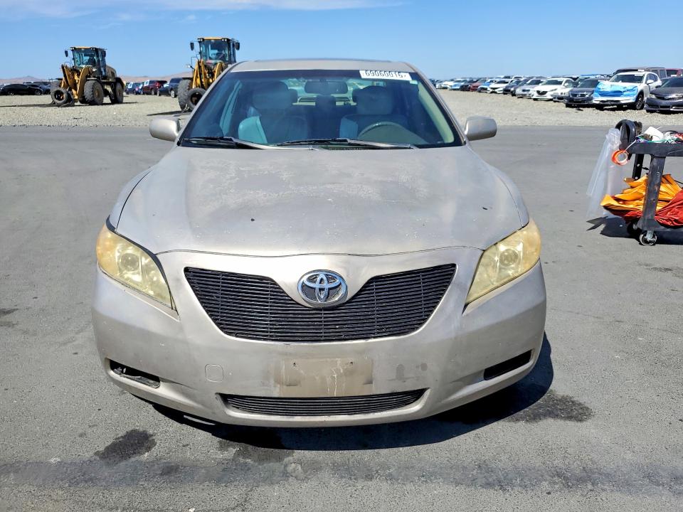 Photo 5 from auction – 2007 TOYOTA CAMRY with VIN JTNBB46K973008122