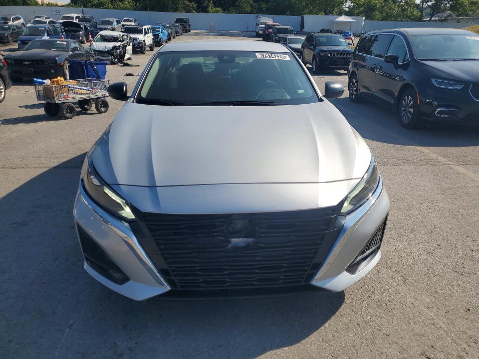 Photo 5 from auction – 2025 NISSAN ALTIMA with VIN 1N4BL4DV6SN403683