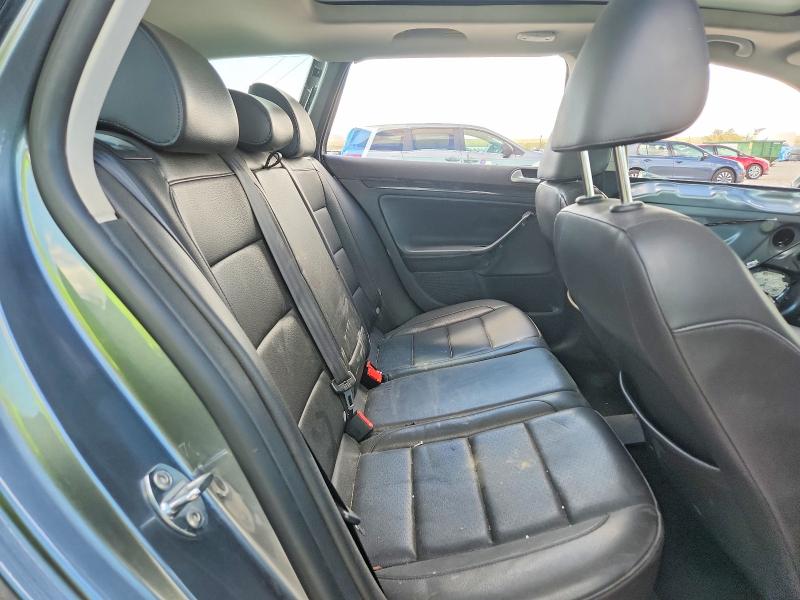 Photo 10 from auction – 2014 VOLKSWAGEN JETTA with VIN 3VWPL7AJ9EM611846