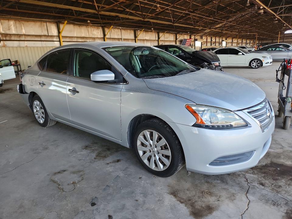 Photo 4 from auction – 2015 NISSAN SENTRA with VIN 3N1AB7AP0FL692973