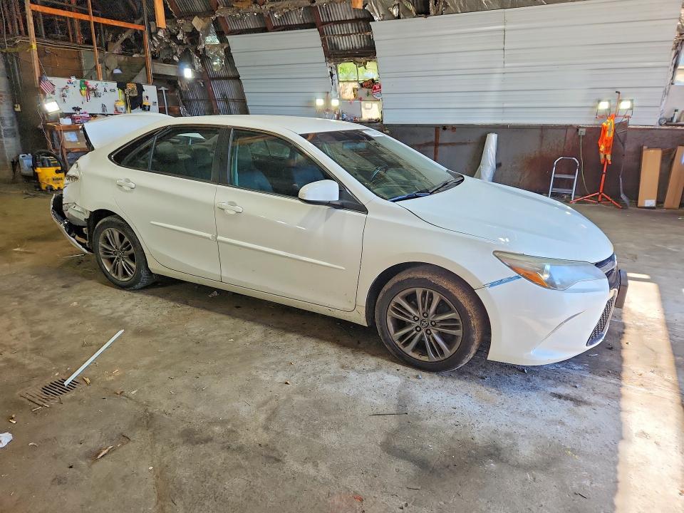 Photo 4 from auction – 2015 TOYOTA CAMRY with VIN 4T1BF1FK7FU104553