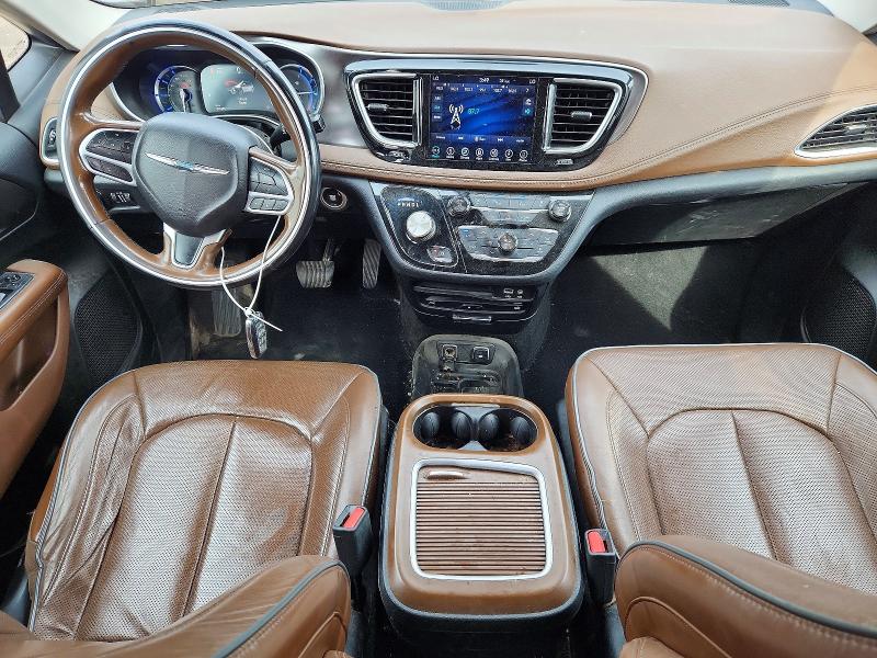 Photo 8 from auction – 2018 CHRYSLER PACIFICA with VIN 2C4RC1N74JR152560