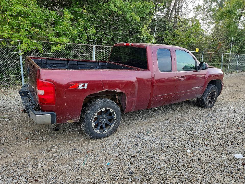 Photo 3 from auction – 2008 CHEVROLET SILVERADO with VIN 2GCEK190081192612