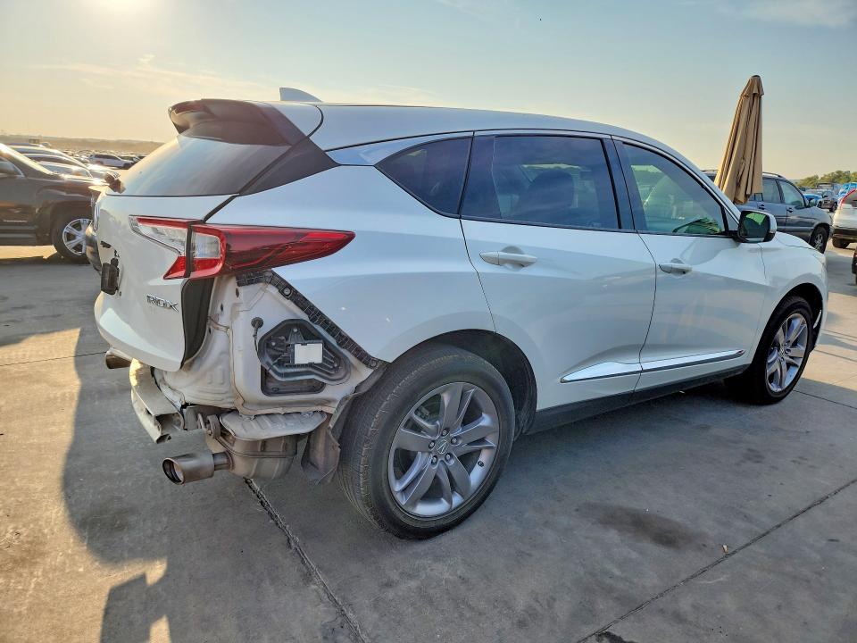 Снимка 3 от търг – 2019 ACURA RDX с VIN 5J8TC1H79KL008371
