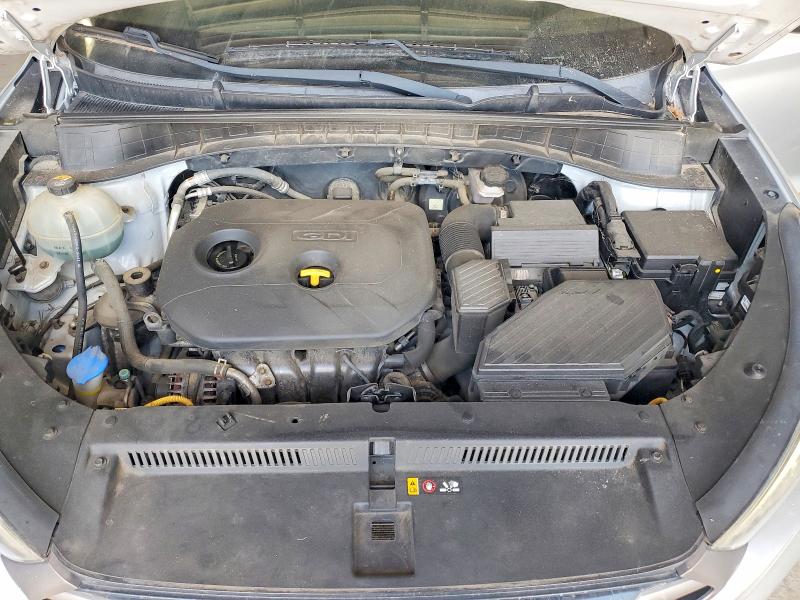 Photo 12 from auction – 2016 HYUNDAI TUCSON with VIN KM8J3CA40GU138733