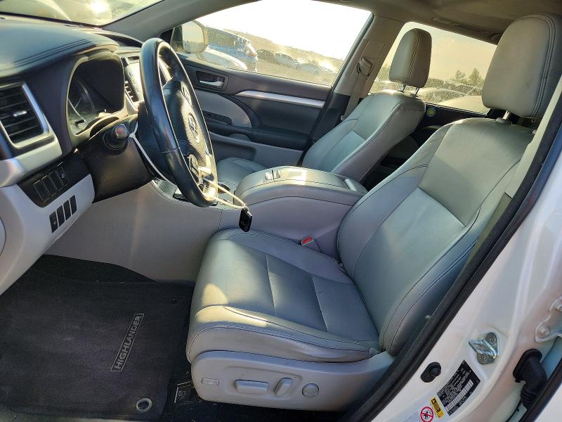 Photo 7 from auction – 2015 TOYOTA HIGHLANDER with VIN 5TDKKRFH6FS071293