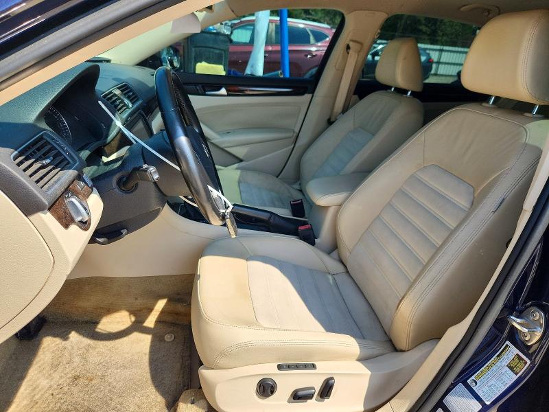 Photo 7 from auction – 2015 VOLKSWAGEN PASSAT with VIN 1VWCV7A35FC056360