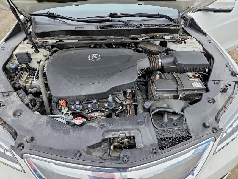 Photo 11 from auction – 2016 ACURA TLX with VIN 19UUB2F57GA010640