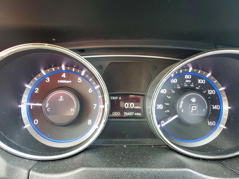 Photo 9 from auction – 2011 HYUNDAI SONATA with VIN 5NPEB4AC1BH045857