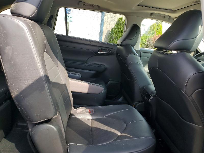Photo 11 from auction – 2023 TOYOTA HIGHLANDER with VIN 5TDKDRBH7PS503746