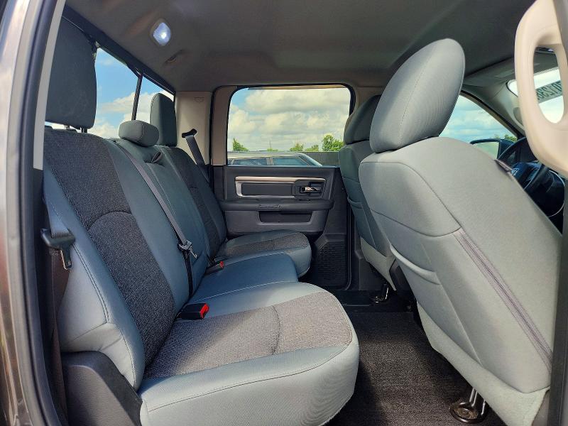 Photo 10 from auction – 2016 RAM 1500 with VIN 3C6RR6LT3GG295758