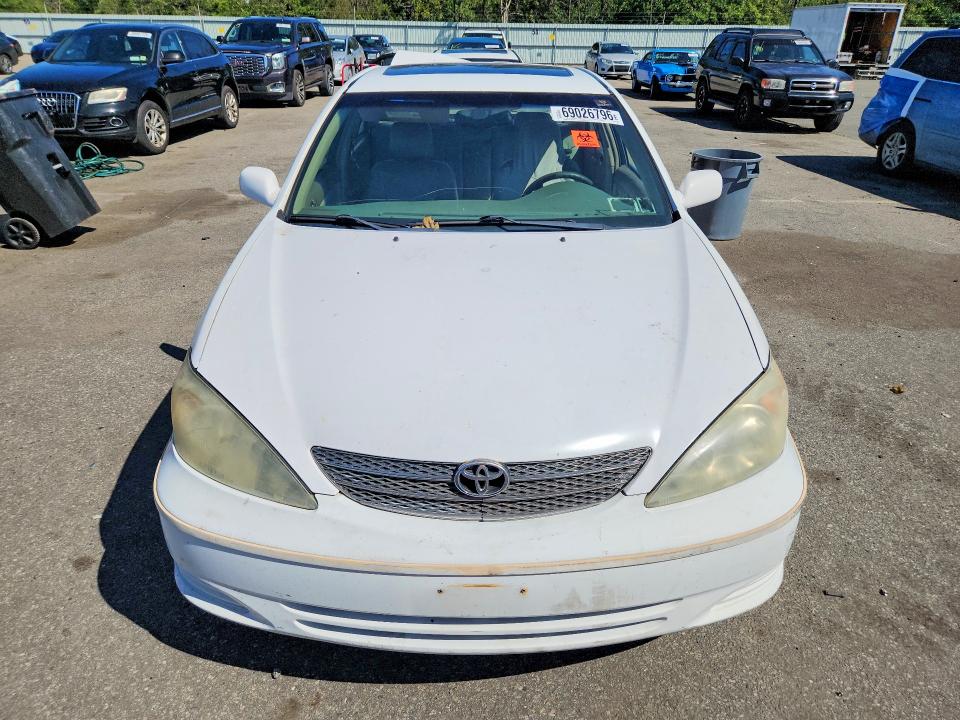 Photo 5 from auction – 2002 TOYOTA CAMRY with VIN 4T1BF30K82U005092