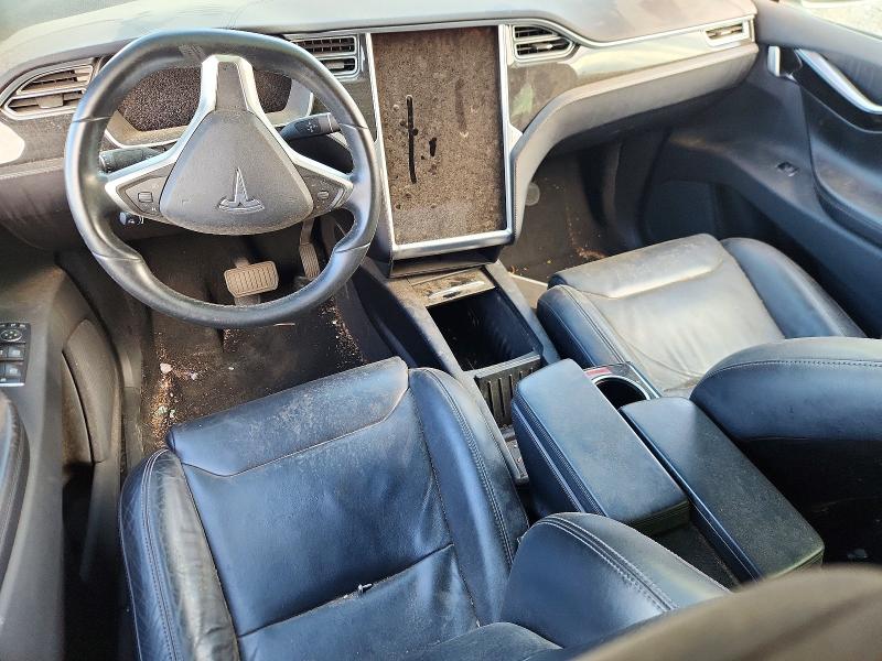 Foto 8 de la subasta – 2016 TESLA MODEL X con VIN 5YJXCBE29GF015328