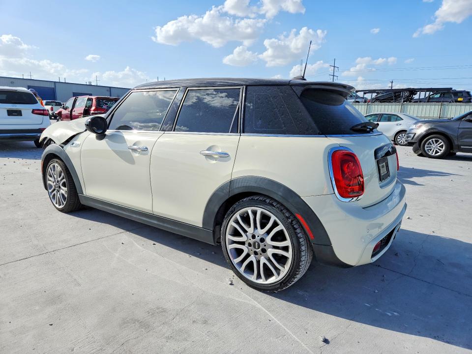 صورة رقم 2 من المزاد - 2016 MINI COOPER مع VIN WMWXU3C5XG2B67119