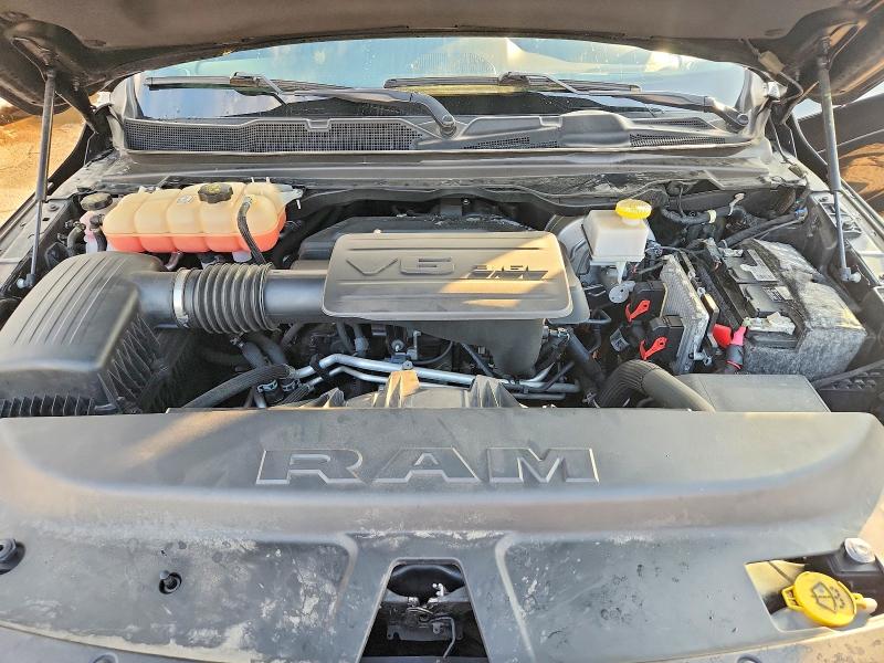 Снимка 11 от търг – 2019 RAM 1500 с VIN 1C6RRFFG9KN835547