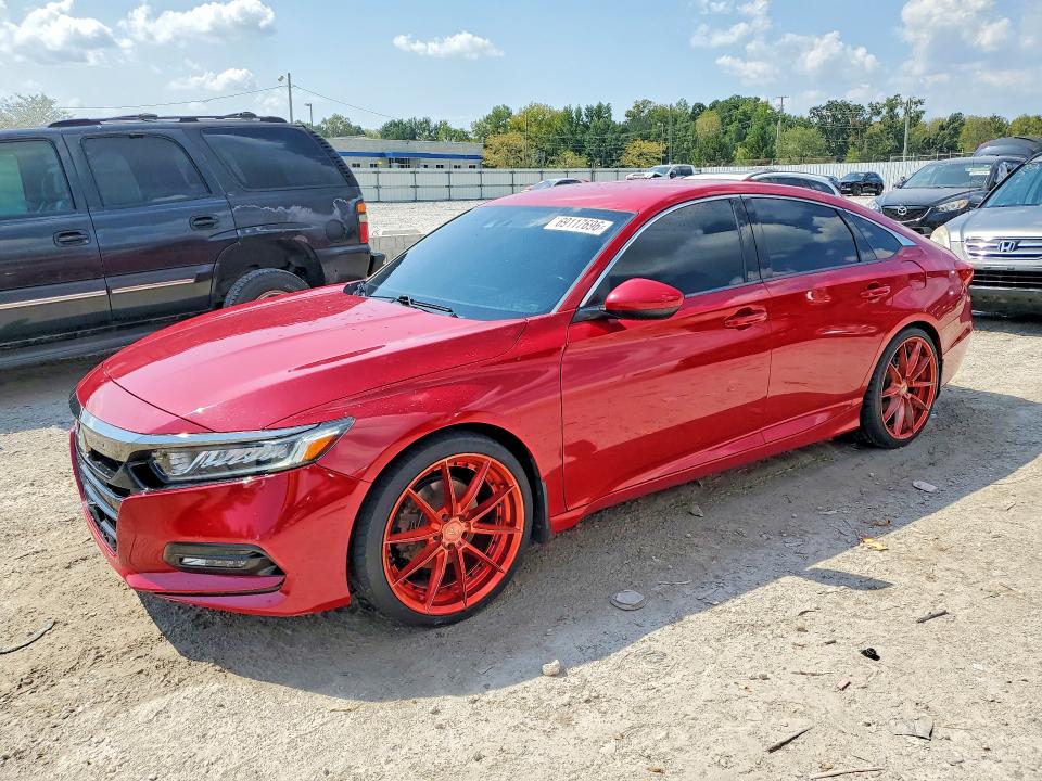 HONDA ACCORD 2018 с VIN 1HGCV1F37JA135558 - Снимка от търг