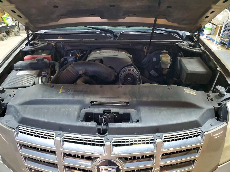 Photo 12 from auction – 2007 CADILLAC ESCALADE with VIN 1GYFK63867R282816