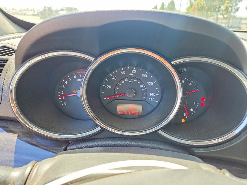 Photo 9 from auction – 2012 KIA SORENTO with VIN 5XYKT3A1XCG284874