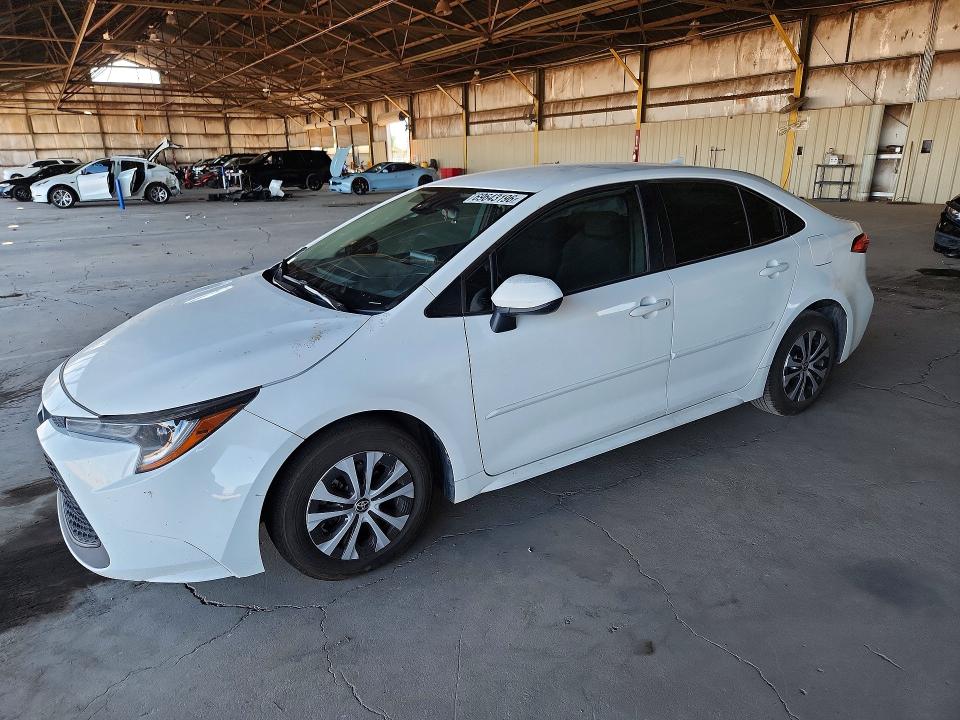 TOYOTA COROLLA 2022 with VIN JTDEAMDE8NJ054583 - Photo from auction