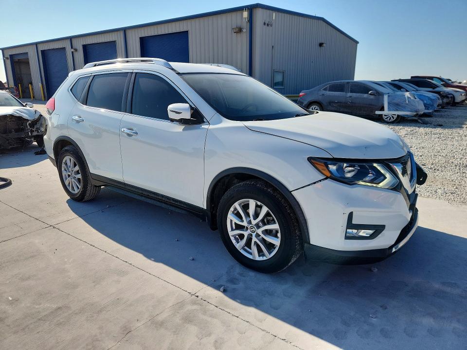 Снимка 4 от търг – 2017 NISSAN ROGUE с VIN KNMAT2MT0HP594927