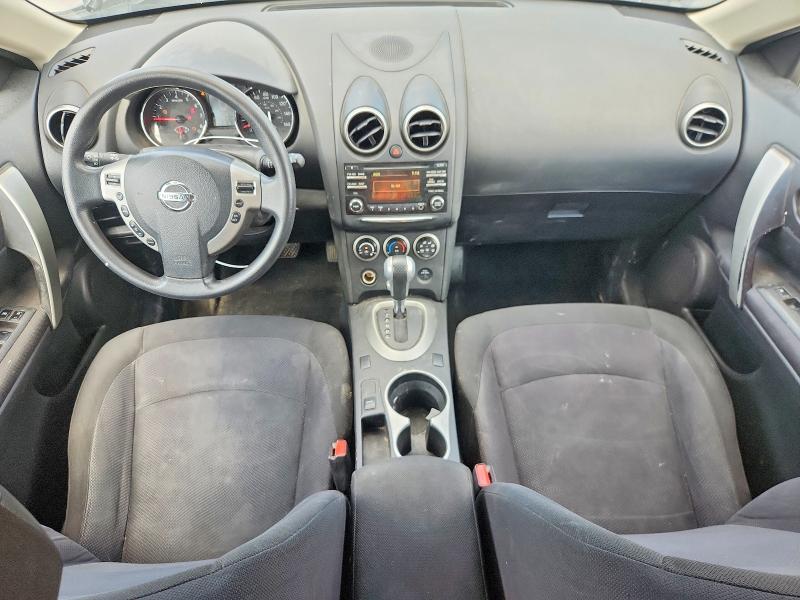 Photo 8 from auction – 2015 NISSAN ROGUE SELECT with VIN JN8AS5MT7FW653077
