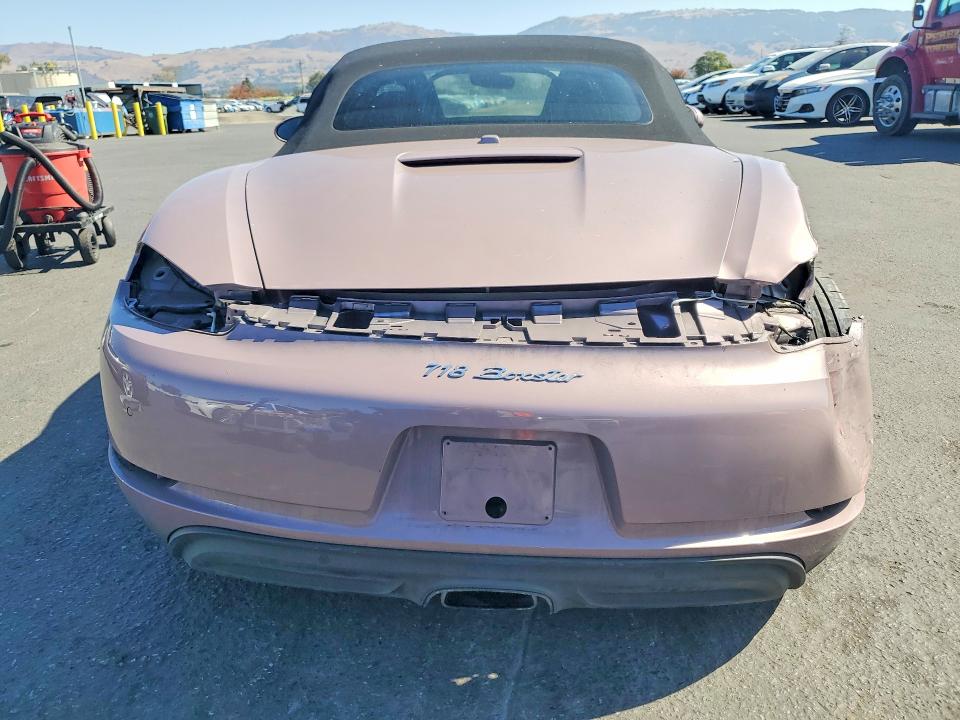 صورة رقم 6 من المزاد - 2023 PORSCHE BOXSTER مع VIN WP0CA2A88PS205008