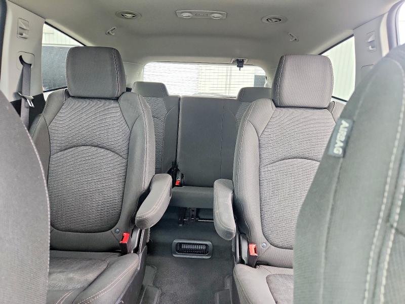 Photo 10 from auction – 2017 CHEVROLET TRAVERSE with VIN 1GNKRHKD6HJ178201