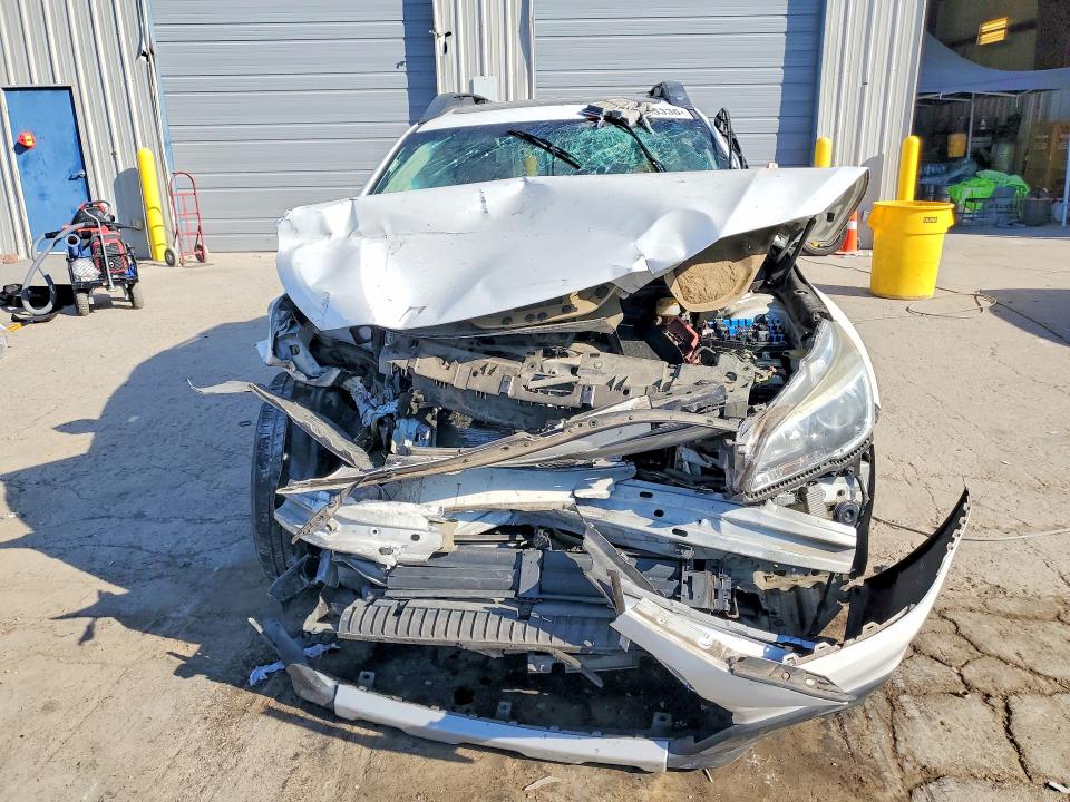 Photo 5 from auction – 2015 SUBARU OUTBACK with VIN 4S4BSBNC0F3358266