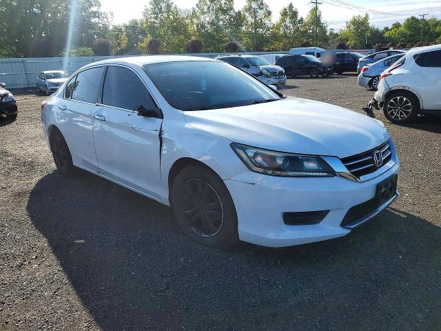Снимка 4 от търг – 2014 HONDA ACCORD с VIN 1HGCR2F32EA187115