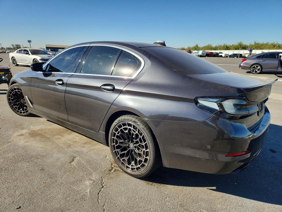 Photo 2 from auction – 2018 BMW 540 with VIN WBAJE5C55JWA96216