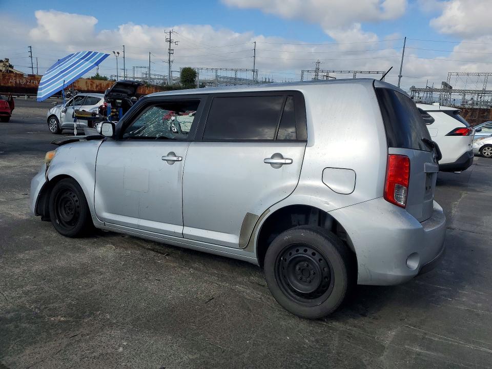 Photo 2 from auction – 2013 SCION XB with VIN JTLZE4FE3DJ042167