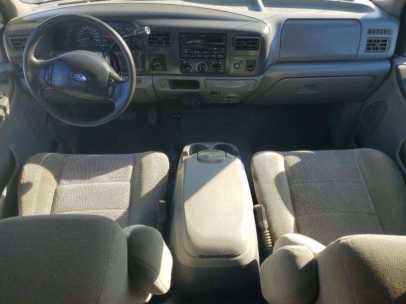 Photo 8 from auction – 2004 FORD F350 with VIN 1FTWX33P94EA00054