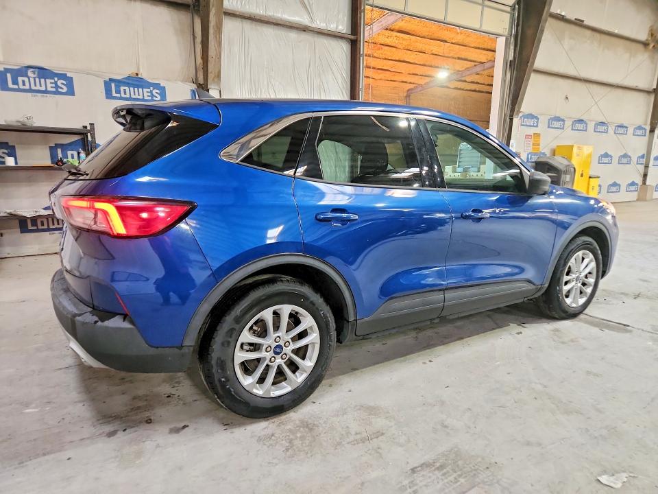 Photo 3 from auction – 2022 FORD ESCAPE with VIN 1FMCU0G66NUA85496