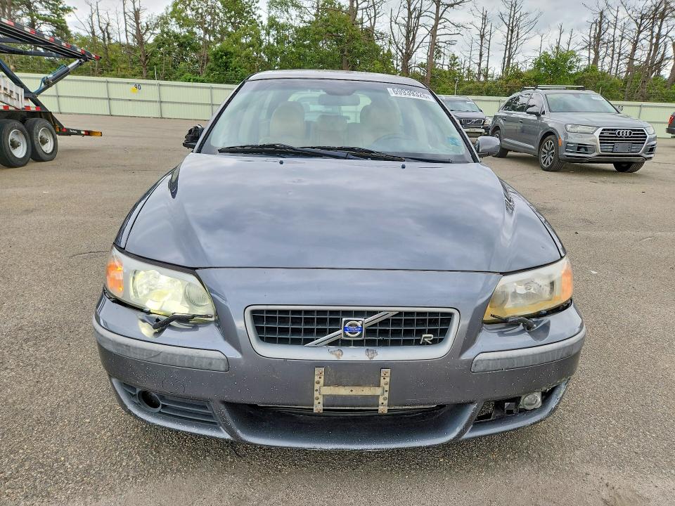 Photo 5 from auction – 2004 VOLVO V70 with VIN YV1SJ52Y142386812