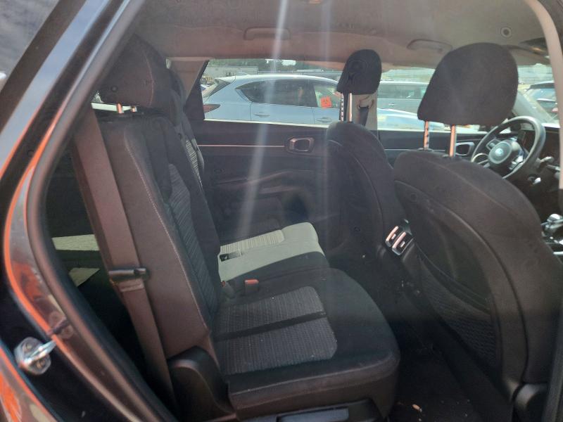 Photo 10 from auction – 2021 KIA SORENTO with VIN 5XYRG4LC3MG024955