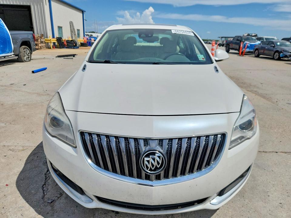 Photo 5 from auction – 2016 BUICK REGAL with VIN 2G4GS5GXXG9136236