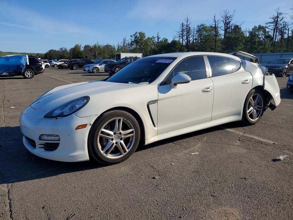 PORSCHE PANAMERA 2012 with VIN WP0AB2A71CL060104 - Photo from auction