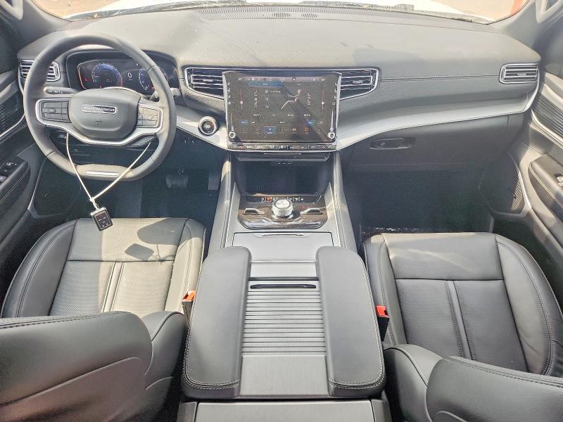 Снимка 8 от търг – 2026 JEEP GRAND WAGONEER с VIN 1C4SJVAP0TS167997