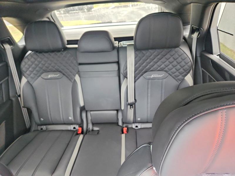 Zdjęcie 10 z aukcji – 2022 BENTLEY BENTAYGA z VIN SJAAR2ZV0NC015335