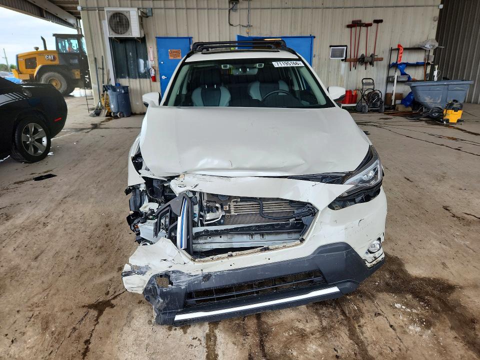 Photo 5 from auction – 2022 SUBARU CROSSTREK with VIN JF2GTDNC6NH265578