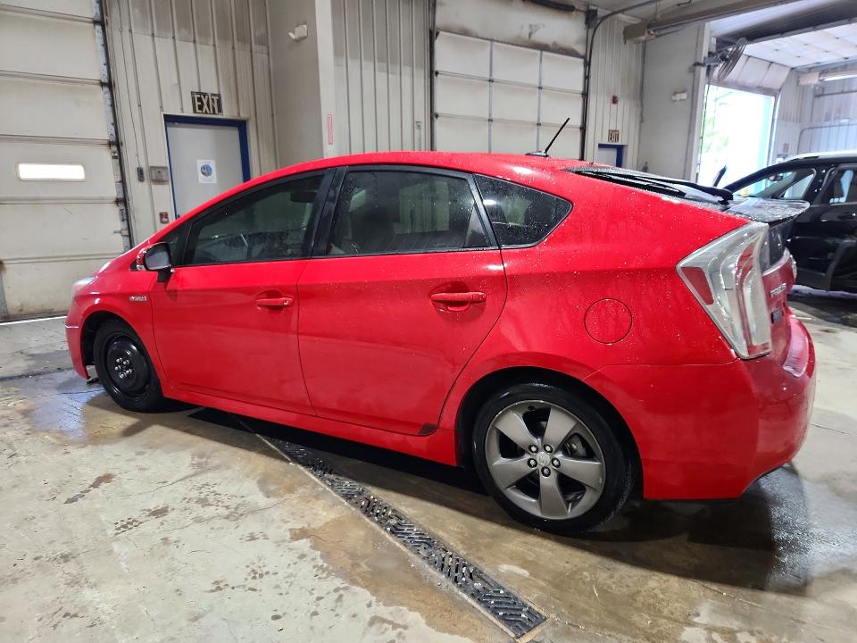 Foto 2 de la subasta – 2015 TOYOTA PRIUS con VIN JTDKN3DU1F0407584