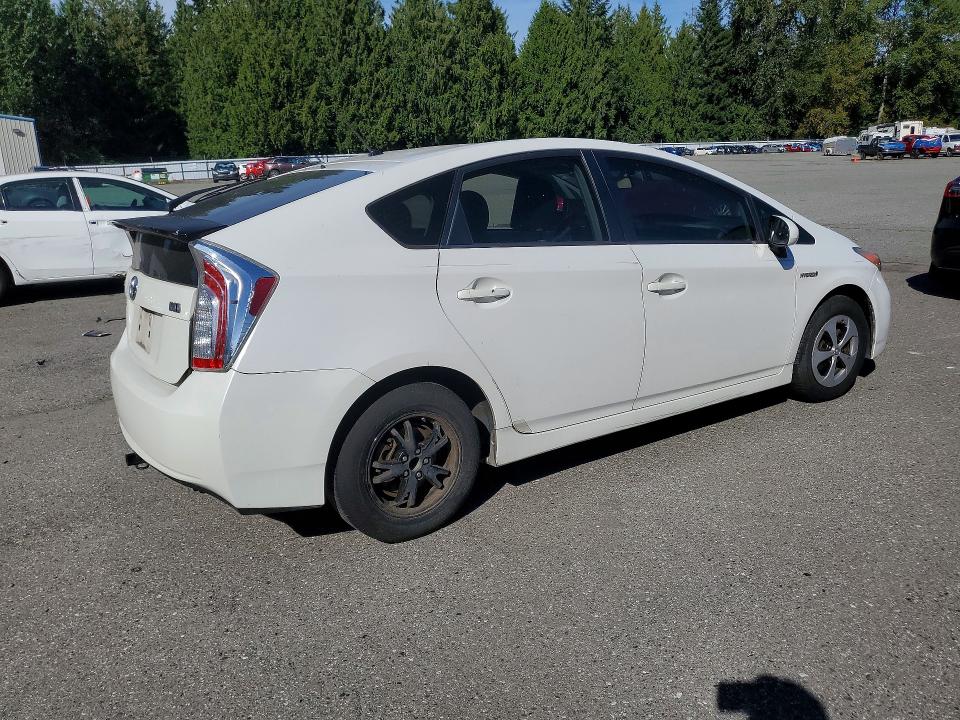 Photo 3 from auction – 2012 TOYOTA PRIUS with VIN JTDKN3DU6C5466984