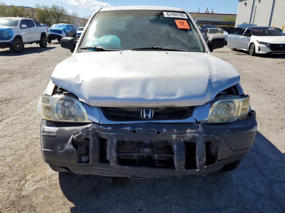 Photo 5 from auction – 1998 HONDA CR-V with VIN JHLRD2842WC015995