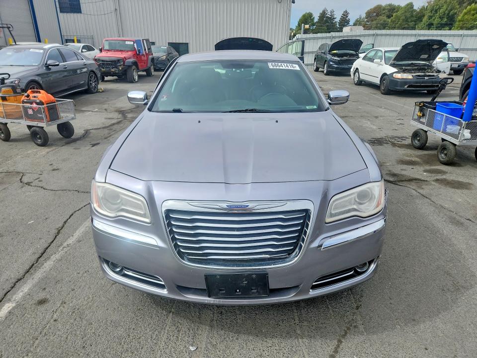 Zdjęcie 5 z aukcji – 2013 CHRYSLER 300C z VIN 2C3CCAEG8DH620777