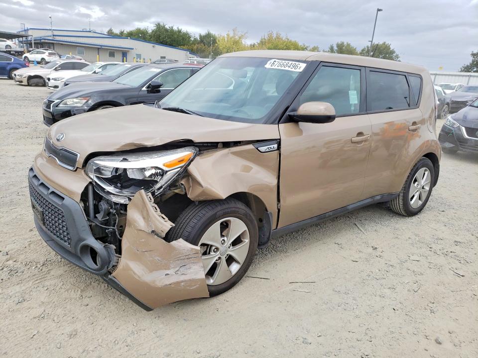 KIA SOUL 2015 with VIN KNDJN2A21F7220961 - Photo from auction