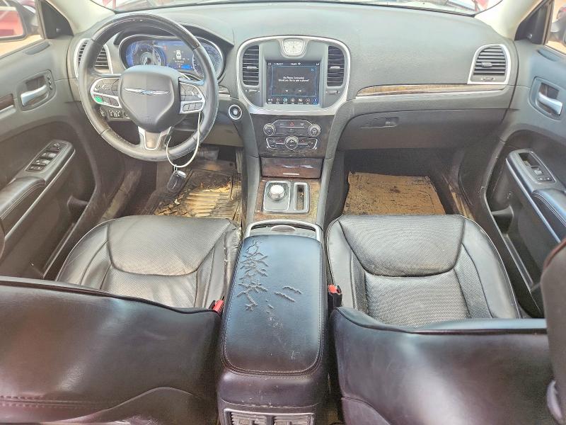 Foto 8 de la subasta – 2019 CHRYSLER 300 con VIN 2C3CCAEG5KH564696