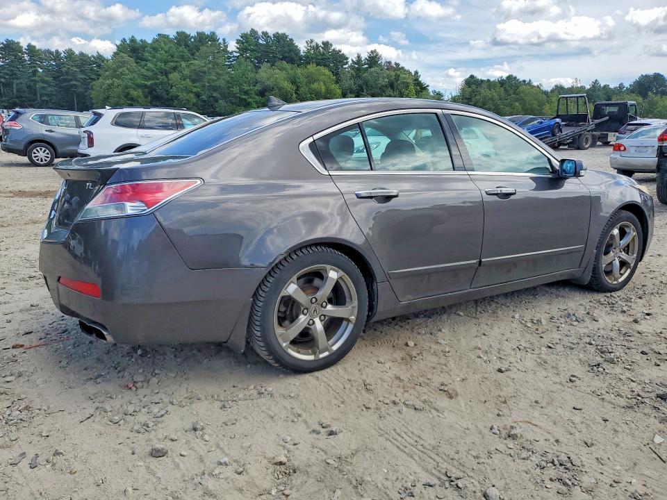 Photo 3 from auction – 2009 ACURA TL with VIN 19UUA96509A002703