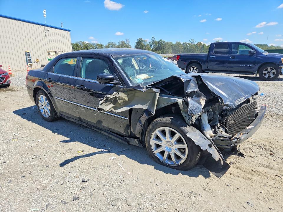Photo 4 from auction – 2009 CHRYSLER 300 with VIN 2C3LA53VX9H568963