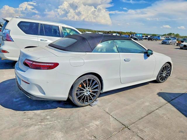 Снимка 3 от търг – 2022 MERCEDES-BENZ E с VIN W1K1K5JB0NF174639